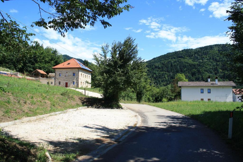 Agriturismo Fattoria Ortoalpino Trichiana Luaran gambar