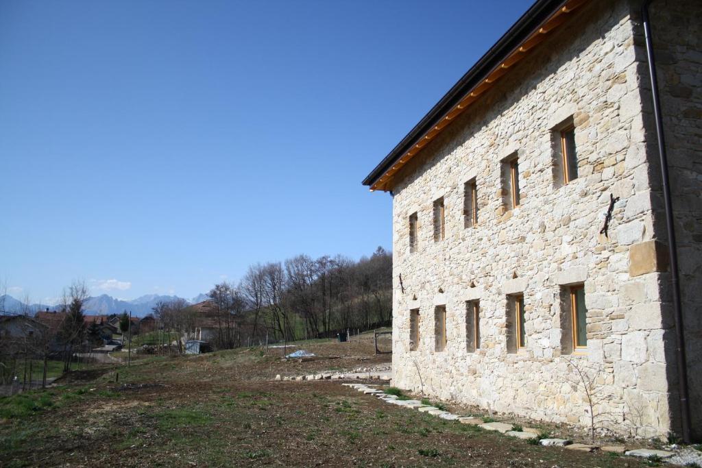 Agriturismo Fattoria Ortoalpino Trichiana Luaran gambar